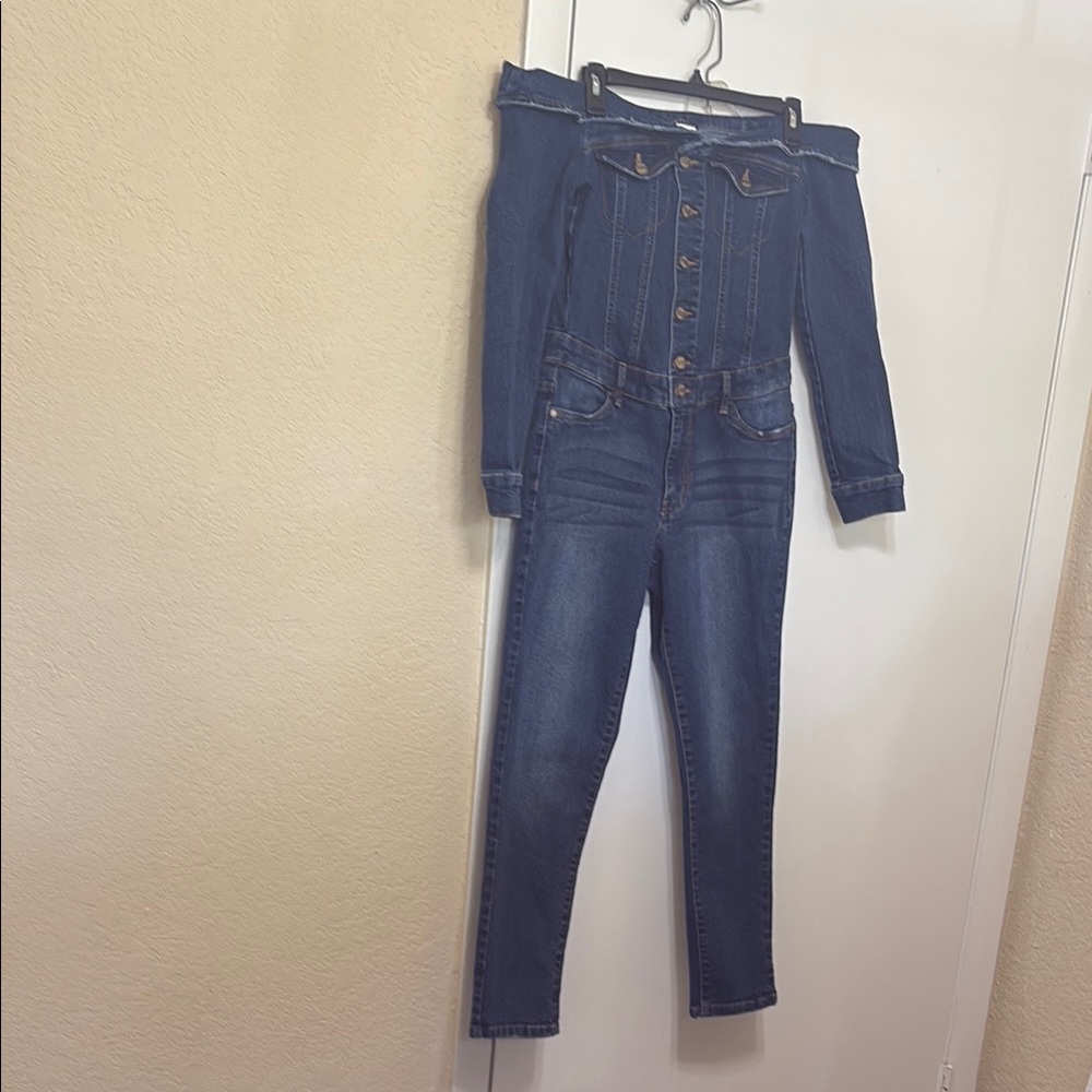 VENUS Blue Denim Off-Shoulder Jumpsuit